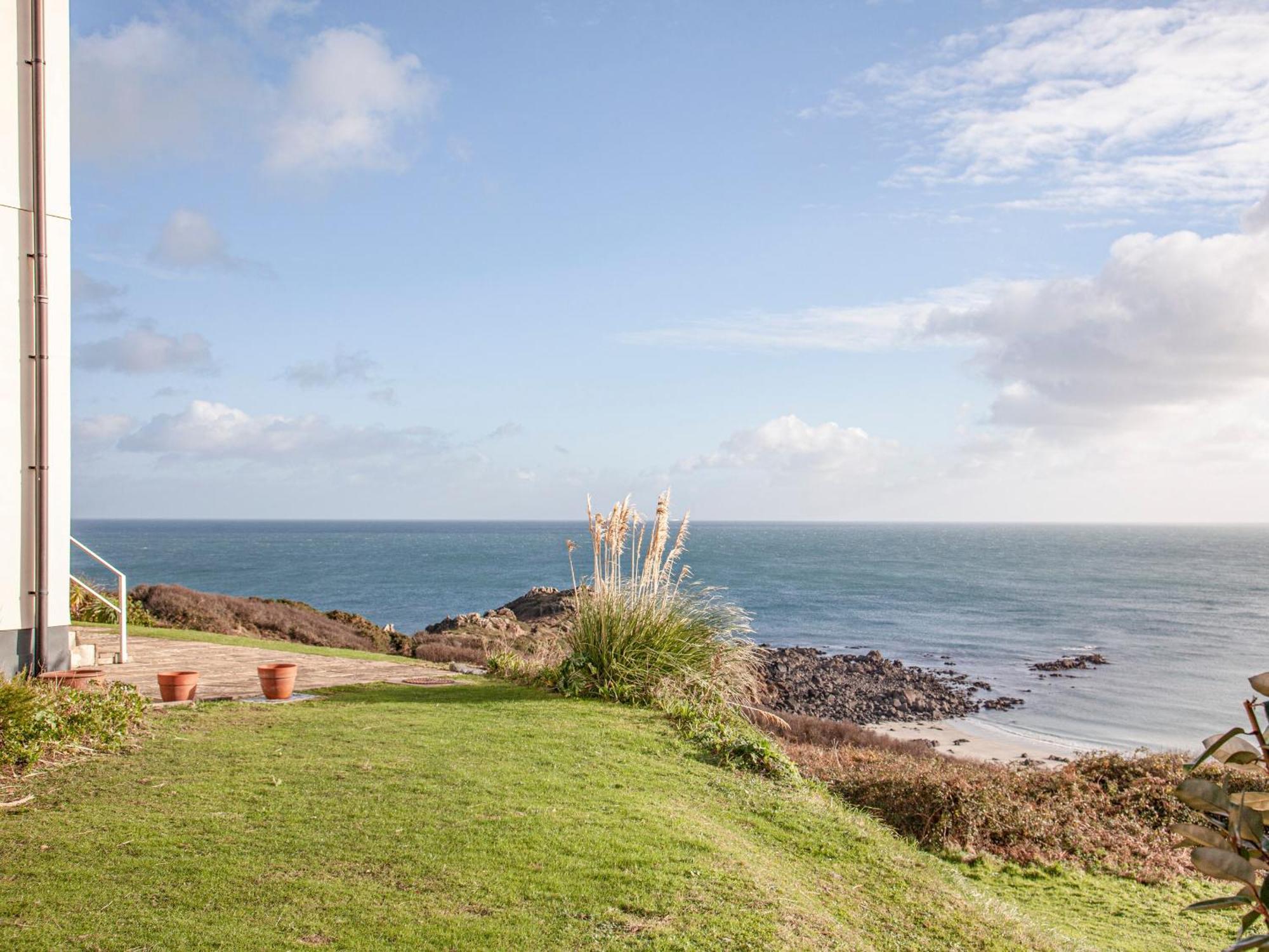 Headland Cottages Coverack Exterior foto