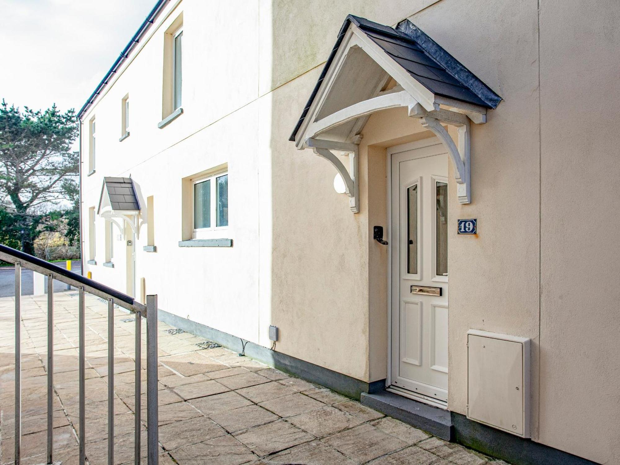 Headland Cottages Coverack Exterior foto